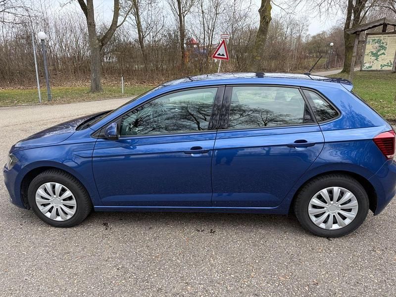 Gebraucht VW Polo Highline 95 PS (69 kW) 2020 Blau Kleinwagen