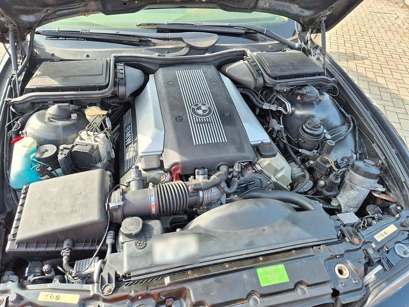 Gebraucht BMW 540 286 PS (210 kW) 1998 Schwarz Limousine