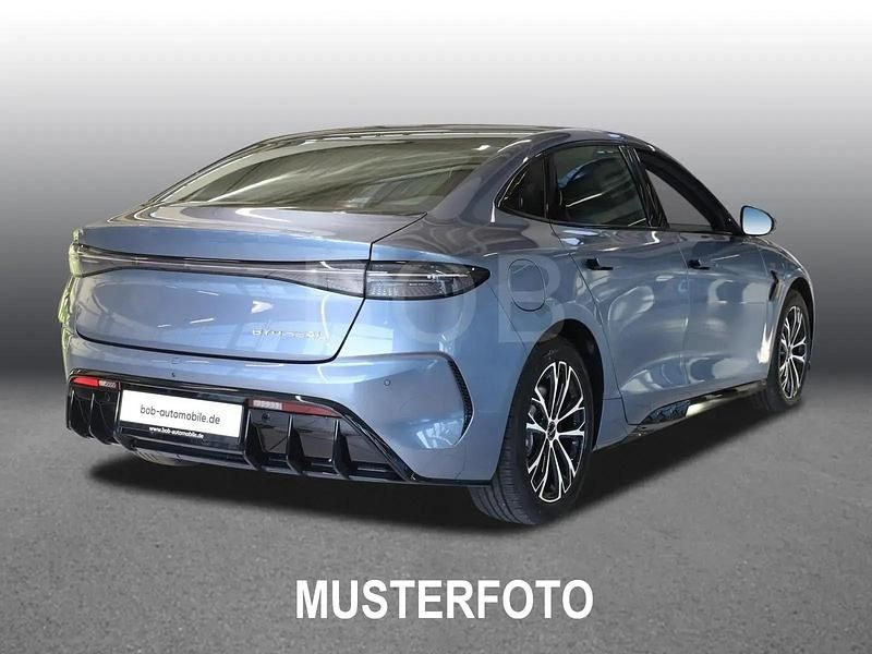 Neu BYD Seal Comfort 169 kW (231 PS) 2026 Blau Limousine