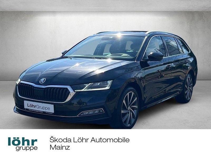 Schwarzmagic perleffekt Gebraucht 2022 Skoda Octavia Style Kombi | 23.980 € (Etwas zu teuer) - Bild 1/4