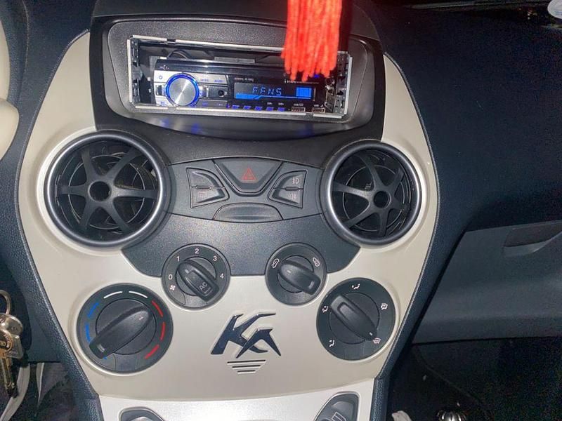 Gebraucht Ford Ka Trend 69 PS (50 kW) 2009 Grau Kleinwagen