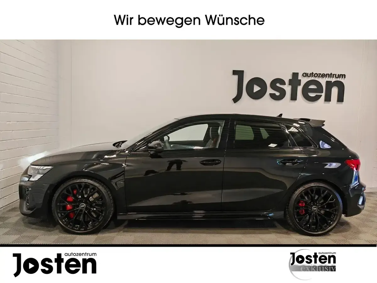 Gebraucht Audi RS3 Sportback Design 400 PS (294 kW) 2022 Schwarz (mythosschwarz metallic) Kleinwagen