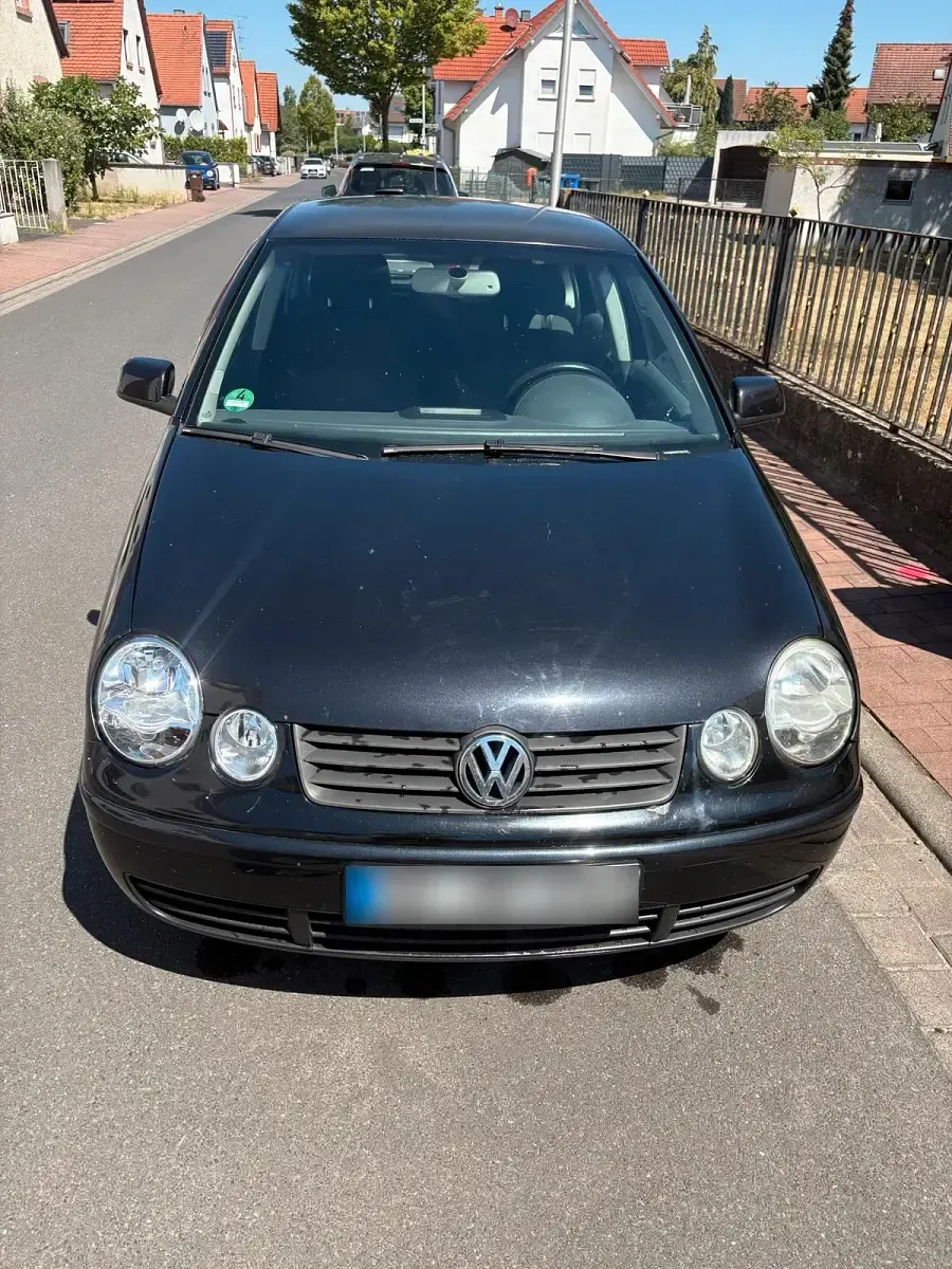 Gebraucht VW Polo 64 PS (47 kW) 2005 Schwarz Kleinwagen