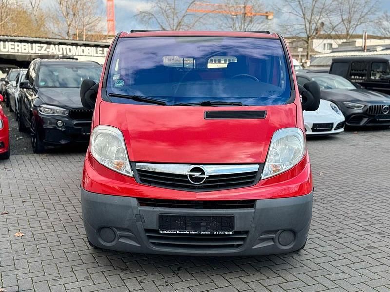 Gebraucht Opel Vivaro 114 PS (83 kW) 2007 Rot Van / Kleinbus