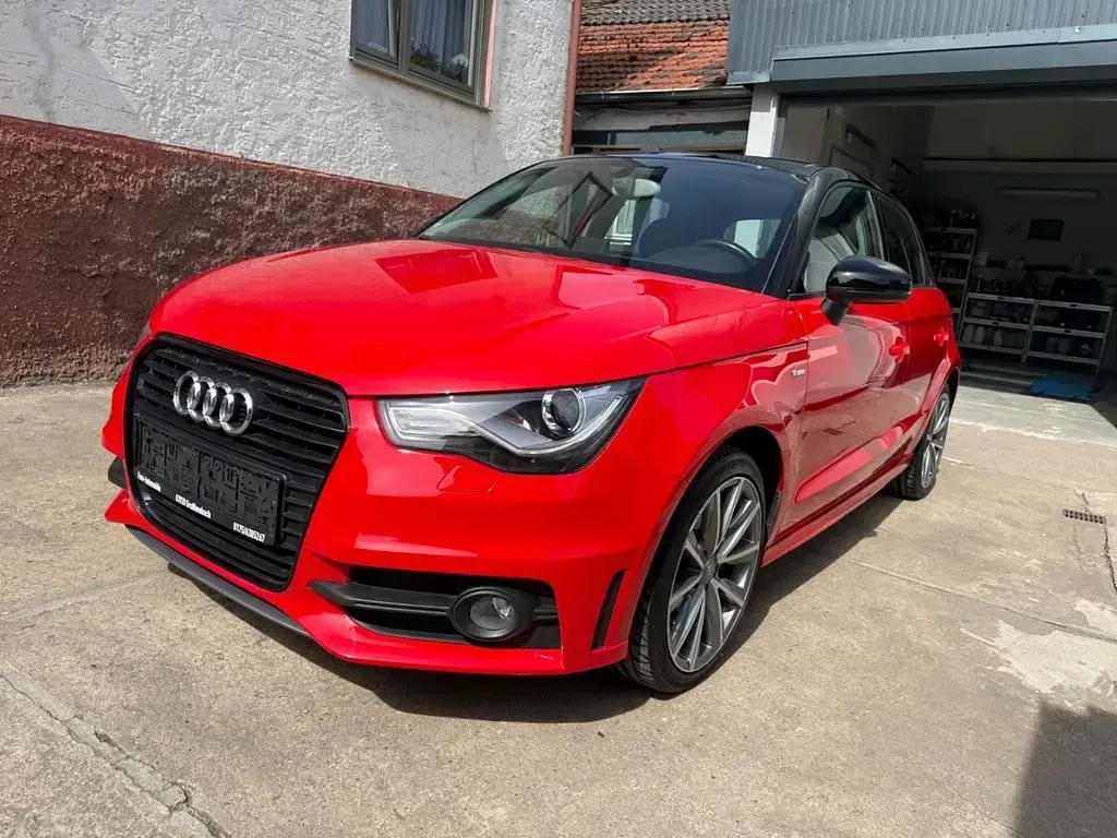 Gebraucht Audi A1 Sportback Admired 122 PS (89 kW) 2014 Rot Kleinwagen