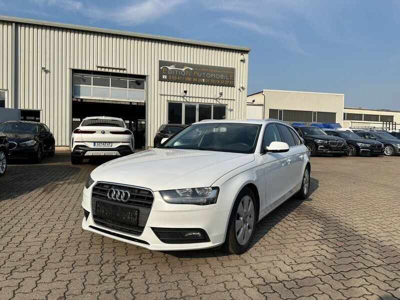 Weiß Gebraucht 2015 Audi A4 Ambiente Kombi | 6.900 € (Superpreis) - Bild 1/4