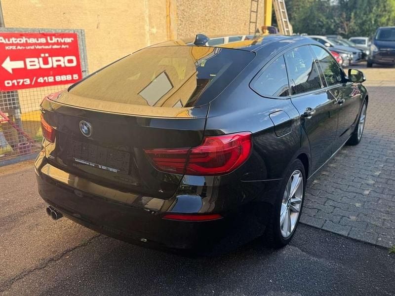 Gebraucht BMW 330 Gran Turismo Advantage 258 PS (189 kW) 2017 Schwarz ii/bonnet fluid black Limousine