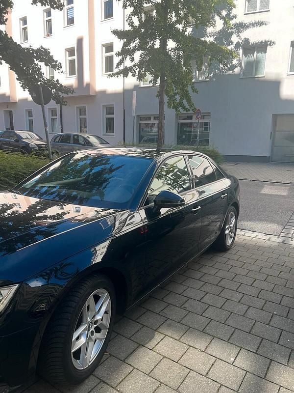 Gebraucht Audi A4 150 PS (110 kW) 2017 Schwarz Limousine
