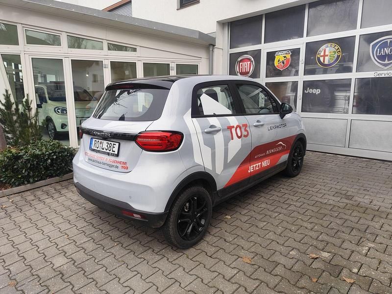 Gebraucht Leapmotor T03 69 kW (95 PS) 2025 Silber Kleinwagen