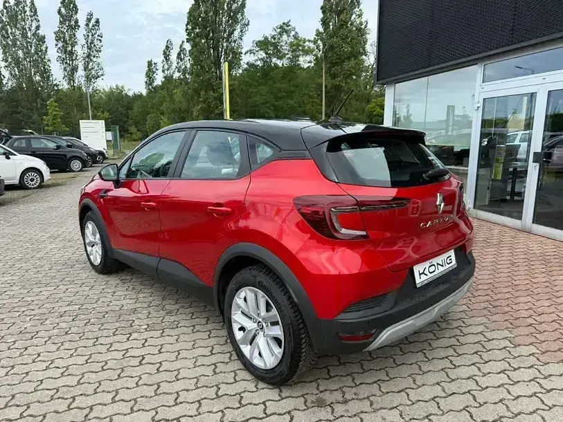 Gebraucht Renault Captur Equilibre 100 PS (73 kW) 2023 Dezirrot metallic, black pear SUV