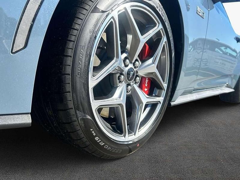 Neu Ford Mustang GT Fastback 446 PS (328 kW) 2025 Vapor blue metallic Coupé