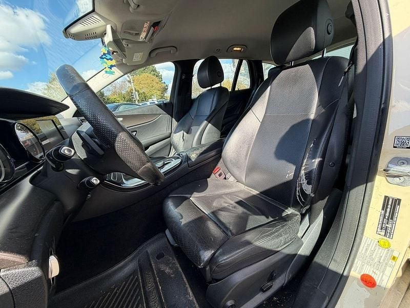 Gebraucht Mercedes E200 150 PS (110 kW) 2017 Hellelfenbein  unilack Kombi