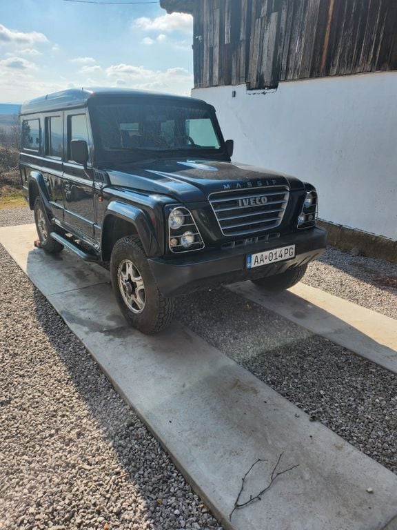 Gebraucht Iveco Massif 177 PS (130 kW) 2009 Schwarz SUV