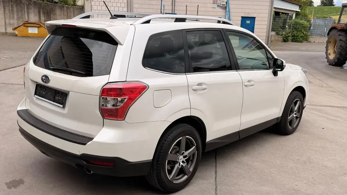 Gebraucht Subaru Forester Exclusive+ 147 PS (108 kW) 2013 Weiß SUV