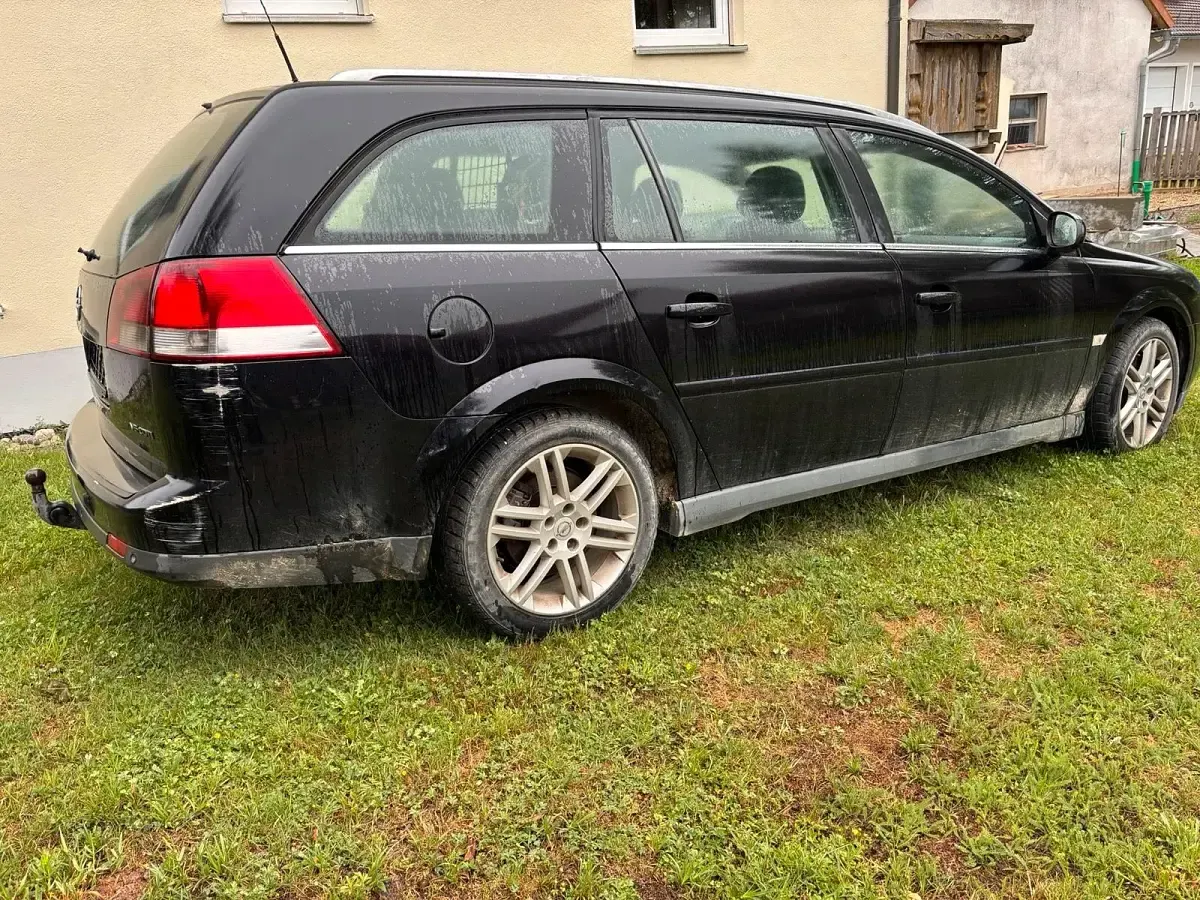 Gebraucht Opel Vectra 177 PS (130 kW) 2003 Schwarz Kombi