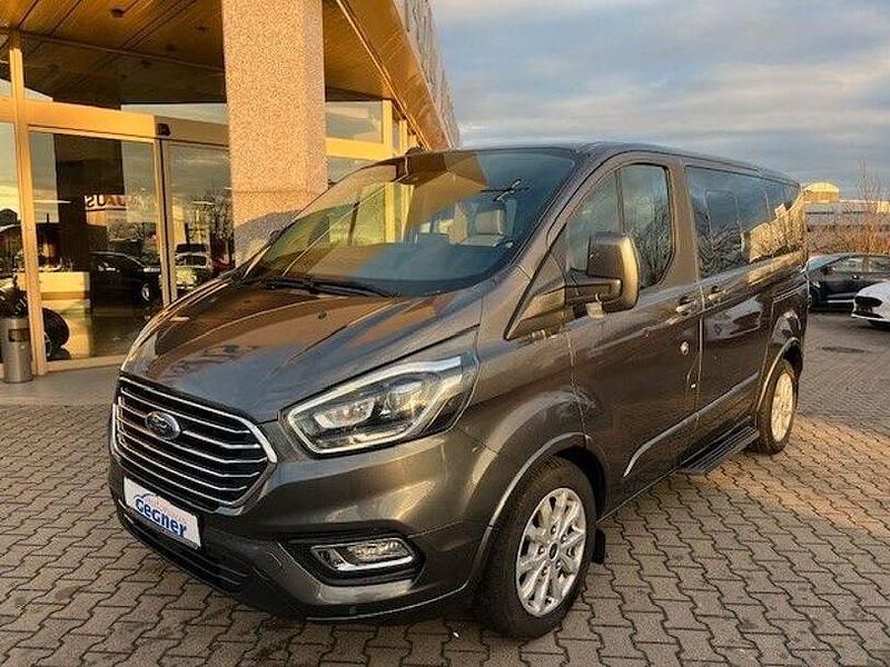 Gebraucht Ford Tourneo Custom Titanium 150 PS (110 kW) 2022 Andere Van