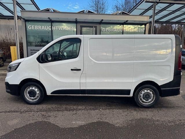 Gebraucht Renault Trafic Komfort 110 PS (80 kW) 2023 Gletscher weiß Van / Kleinbus