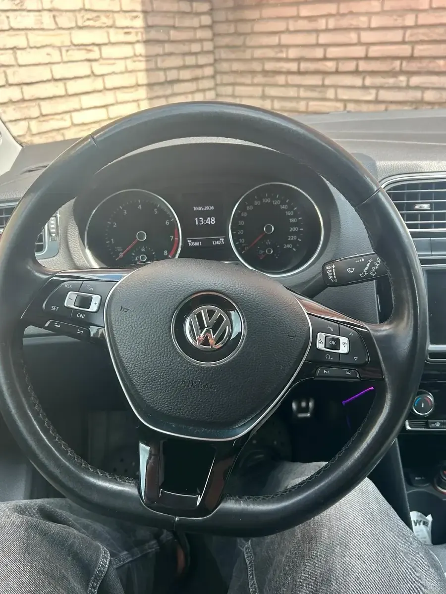 Usata VW Polo 75 CV (55 kW) 2017 Rosso Utilitaria
