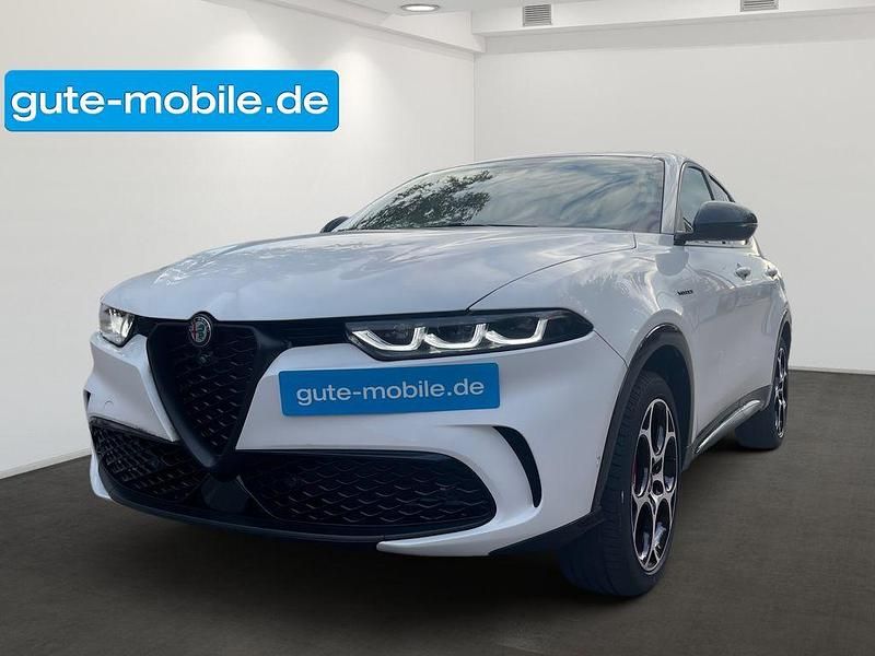 Weiß Gebraucht 2023 Alfa Romeo Tonale Veloce SUV | 36.390 € (Superpreis) - Bild 1/4