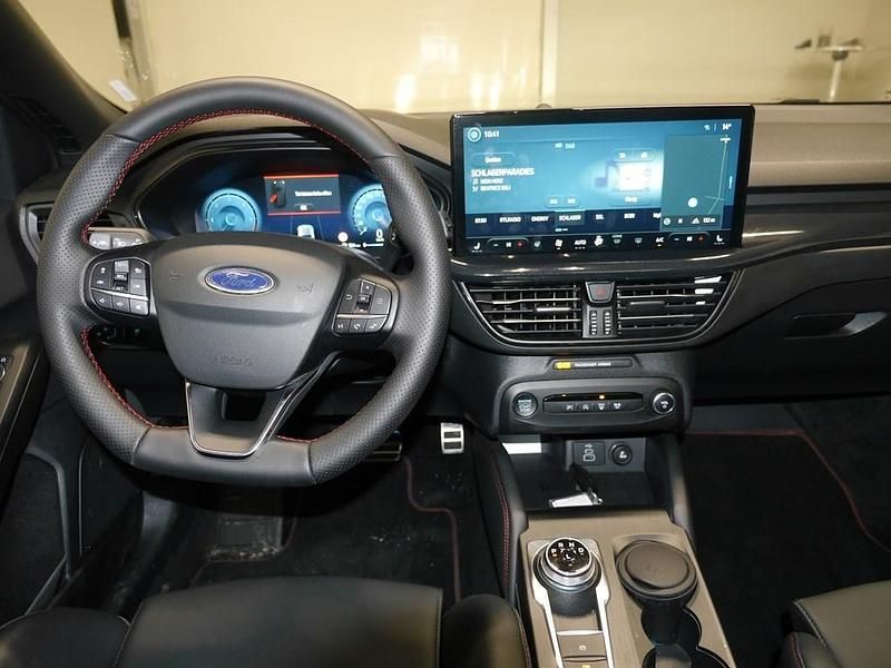 Gebraucht Ford Focus ST-Line X 116 PS (85 kW) 2025 Schwarz Kombi