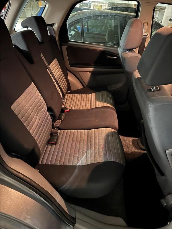 Gebraucht Suzuki SX4 107 PS (78 kW) 2008 Grau SUV