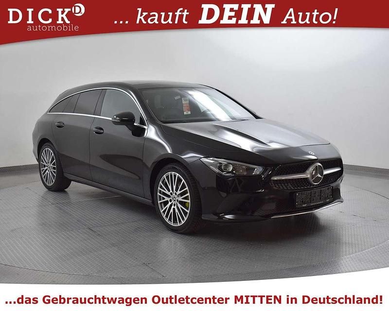 Nachtschwarz Gebraucht 2019 Mercedes CLA180 Limousine | 15.750 € (Superpreis) - Bild 1/4