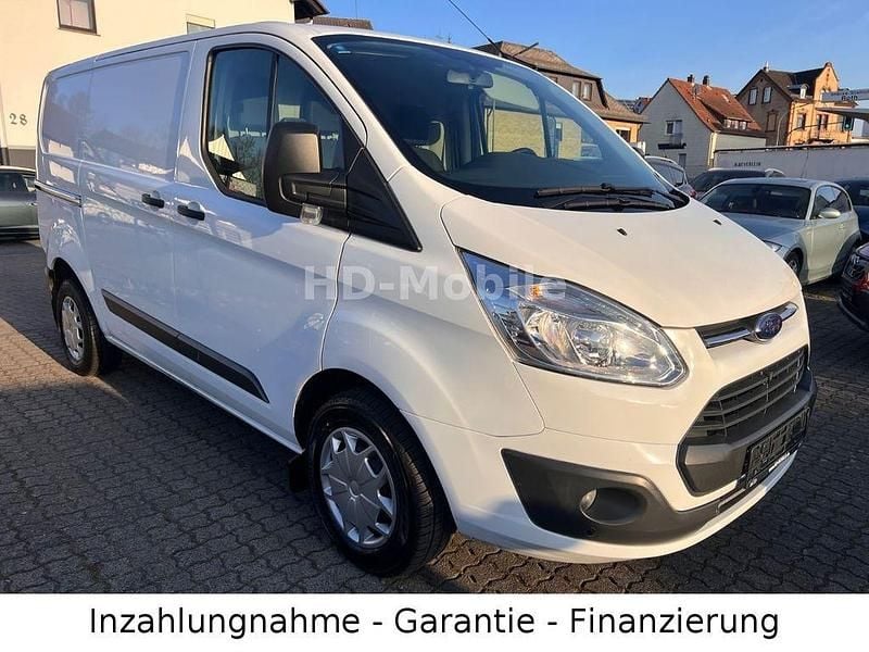 Gebraucht Ford Transit Custom 105 PS (77 kW) 2017 Weiß Van / Kleinbus