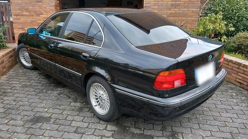 Gebraucht BMW 528 192 PS (141 kW) 1997 Schwarz Limousine