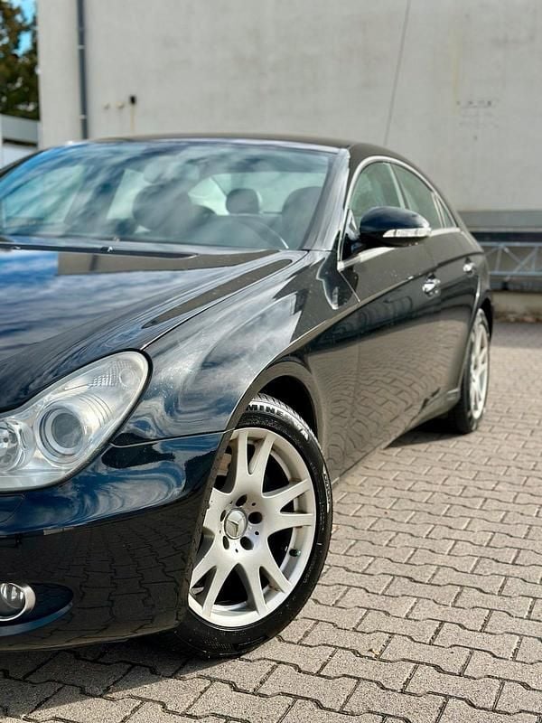 Gebraucht Mercedes CLS350 292 PS (214 kW) 2006 Schwarz Limousine