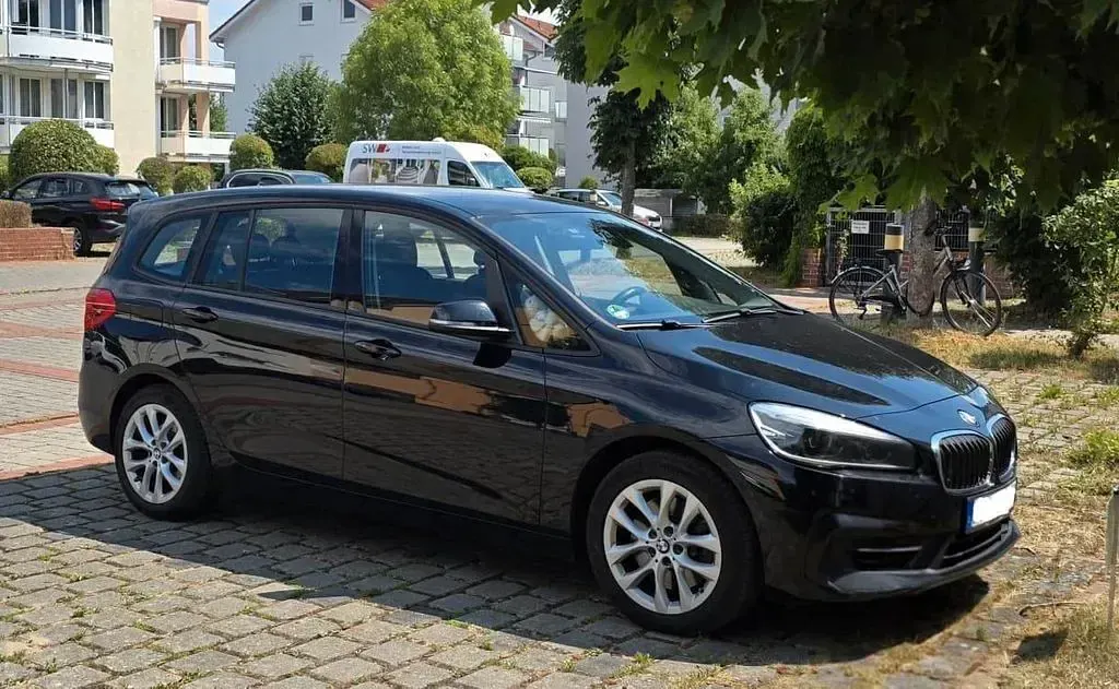 Gebraucht BMW 218 Gran Tourer 150 PS (110 kW) 2019 Schwarz Van / Kleinbus