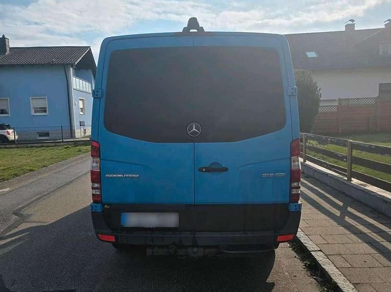 Gebraucht Mercedes Sprinter 129 PS (94 kW) 2016 Blau Van