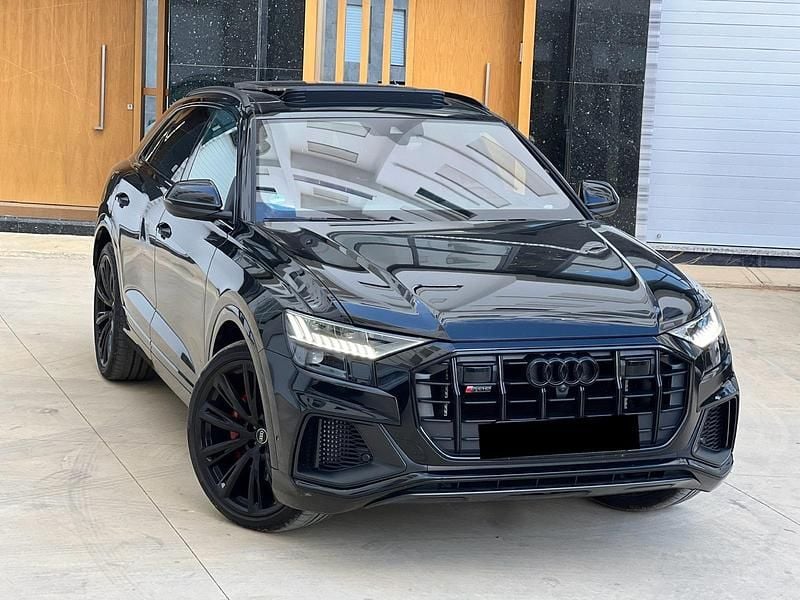 Gebraucht Audi SQ8 Ambiente 507 PS (372 kW) 2023 Schwarz SUV