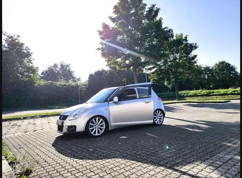 Gebraucht 2007 Suzuki Swift Sport Limousine | 3.700 € (Fairer Preis) - Bild 1/4