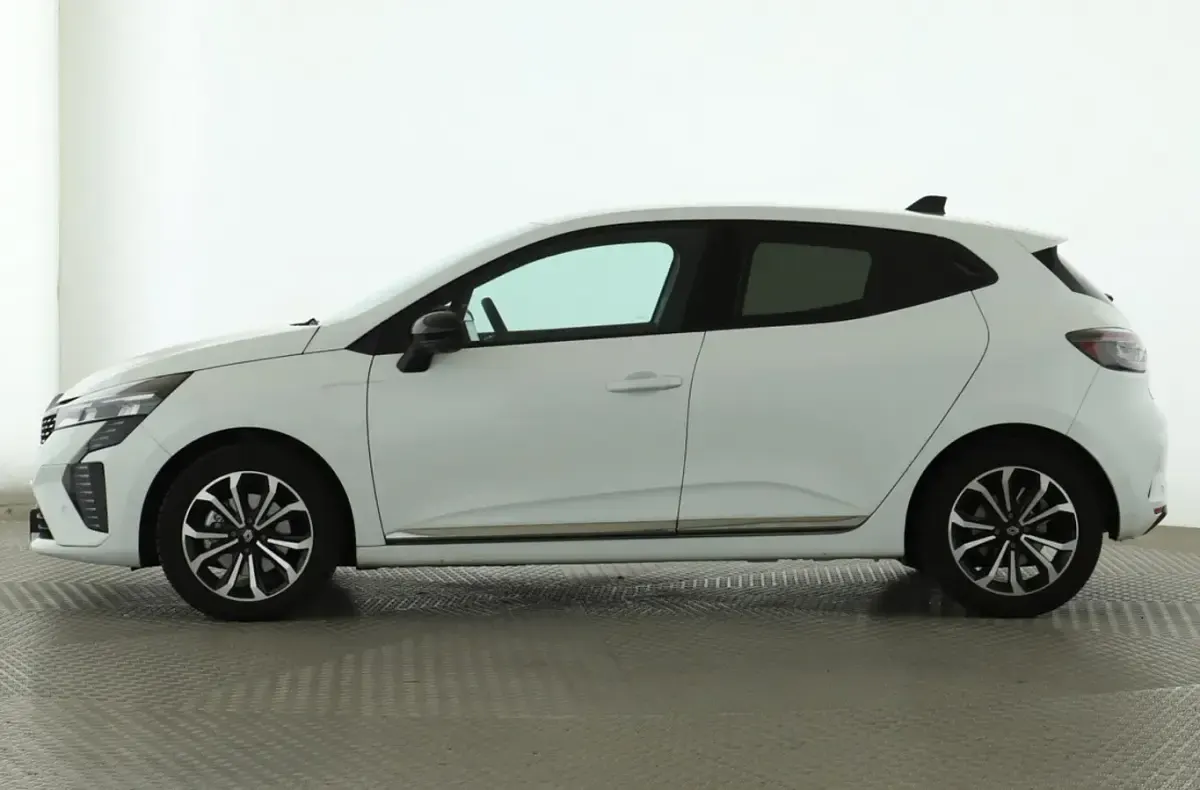 Gebraucht Renault Clio Techno 145 PS (106 kW) 2025 Weiss Kleinwagen