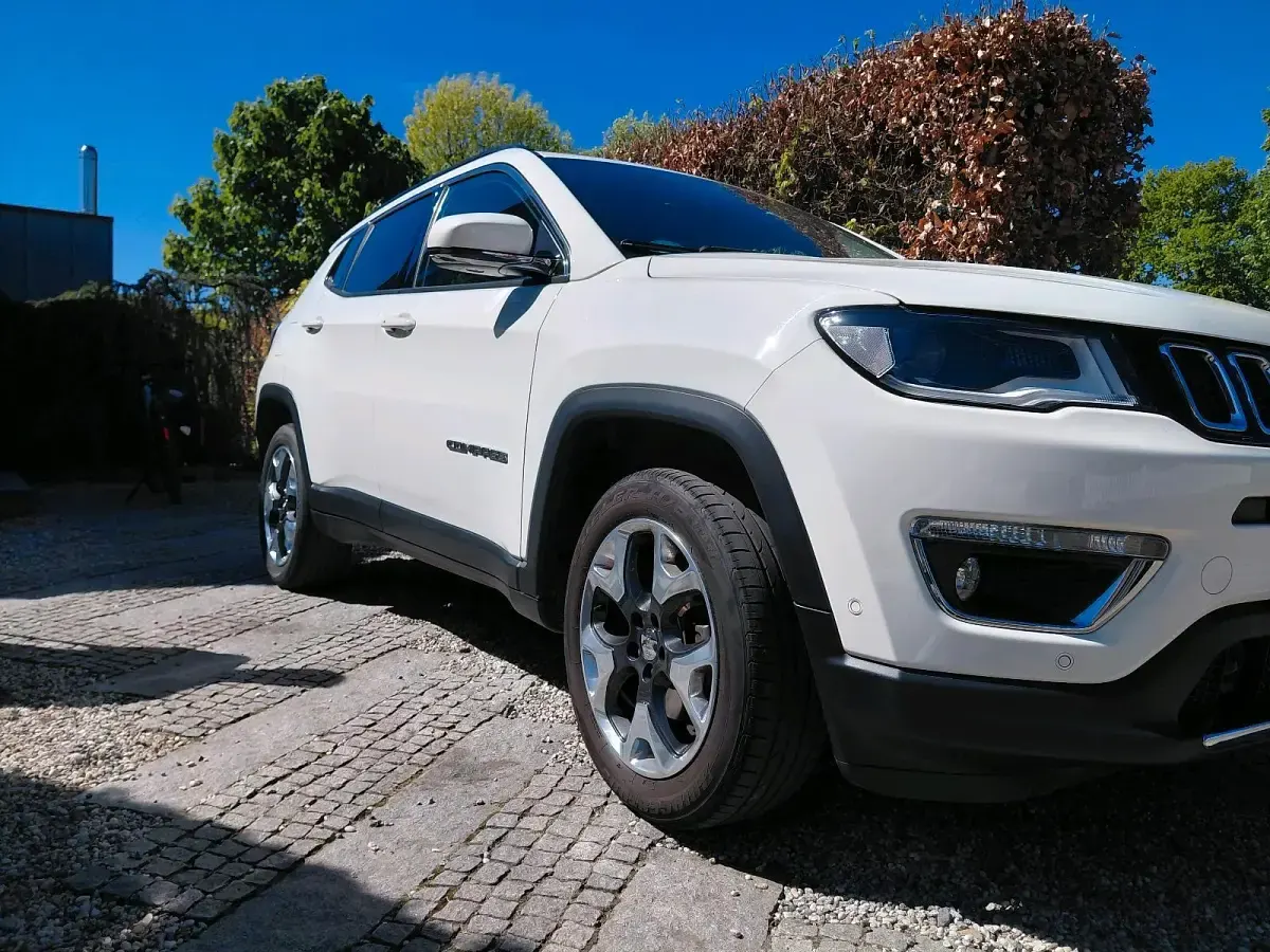 Usata Jeep Compass 170 CV (125 kW) 2018 Bianco SUV