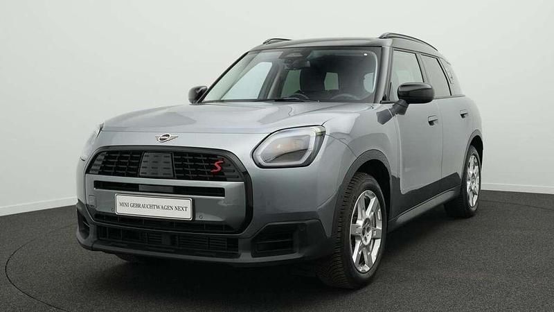 Grün Gebraucht 2024 Mini Countryman Classic SUV | 36.182 € - Bild 1/4