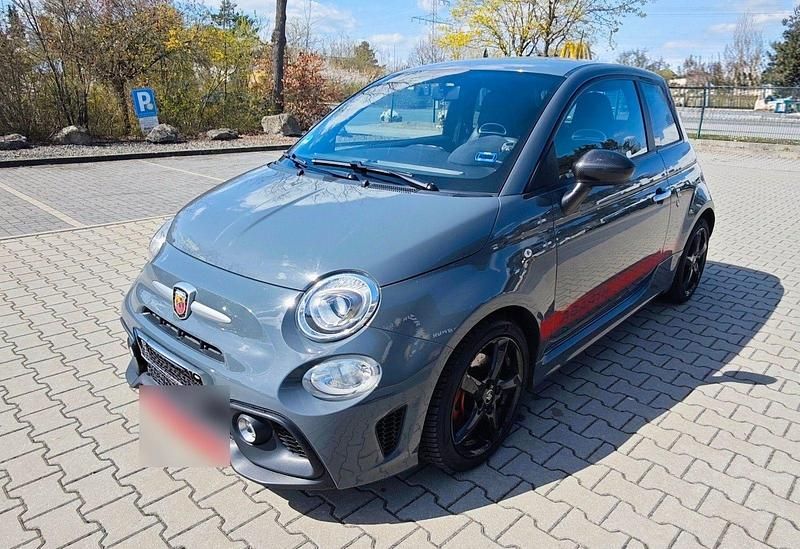 Usado Abarth 695 165 HP (121 kW) 2017 Cinzento Citadino