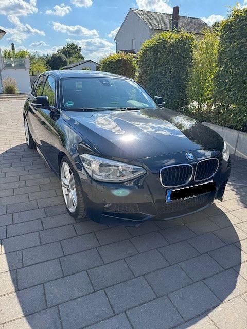 Schwarz Gebraucht 2014 BMW 120 M Sport Kleinwagen | 11.000 € (Guter Preis) - Bild 1/4