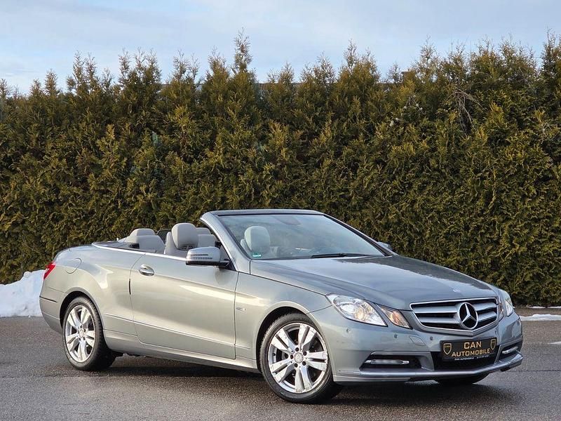 Silber Gebraucht 2012 Mercedes E250 Cabrio | 14.990 € (Fairer Preis) - Bild 1/4