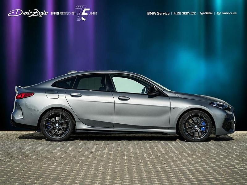 Gebraucht BMW M235 M Performance 306 PS (225 kW) 2024 Skyscraper grey metallic Coupé