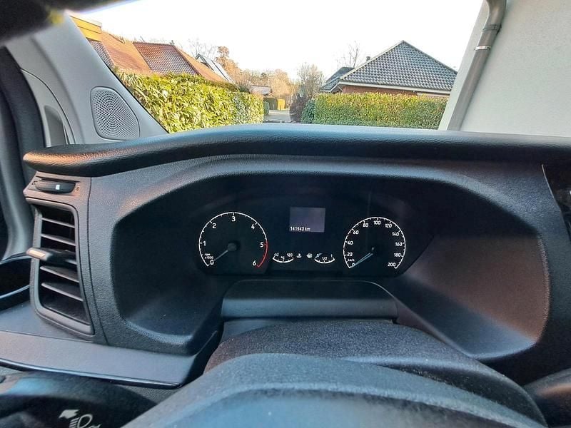 Gebraucht Ford Tourneo 131 PS (96 kW) 2018 Silber Van / Kleinbus