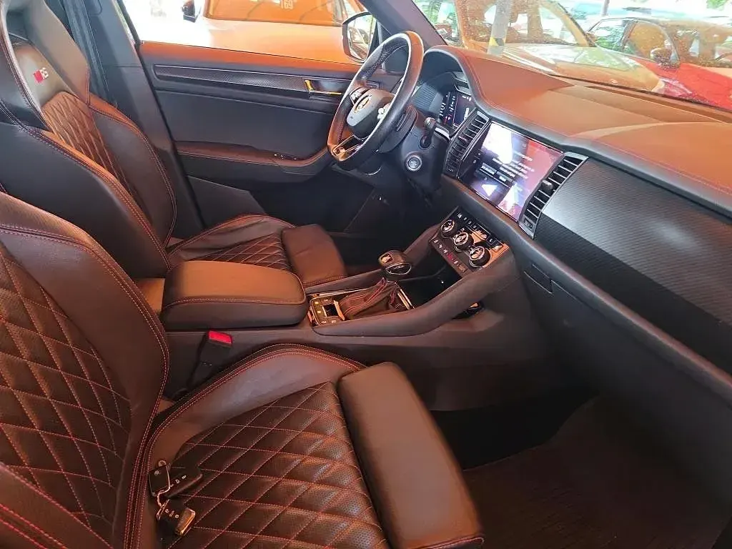 Gebraucht Skoda Kodiaq RS 245 PS (180 kW) 2022 Schwarzmagic perleffekt SUV