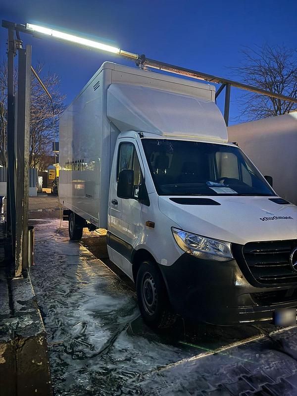 Gebraucht Mercedes Sprinter 163 PS (119 kW) 2018 Weiß Van