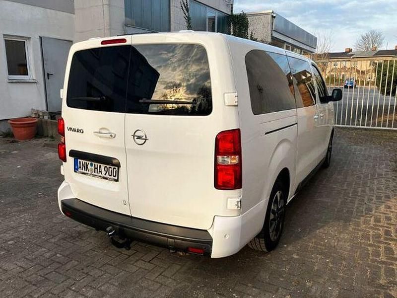 Gebraucht Opel Vivaro Elegance 177 PS (130 kW) 2020 Weiss Van / Kleinbus