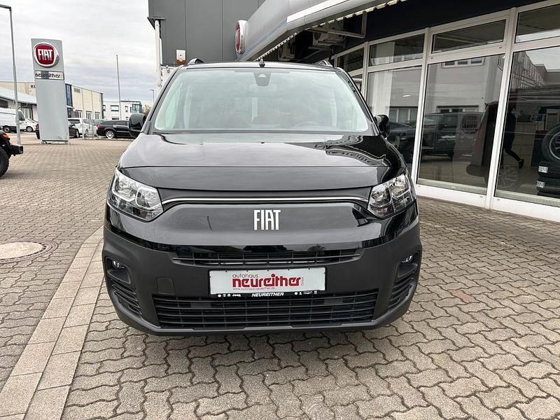 Gebraucht Fiat e-Doblò Launch Edition 100 kW (136 PS) 2023 Schwarz Van / Kleinbus