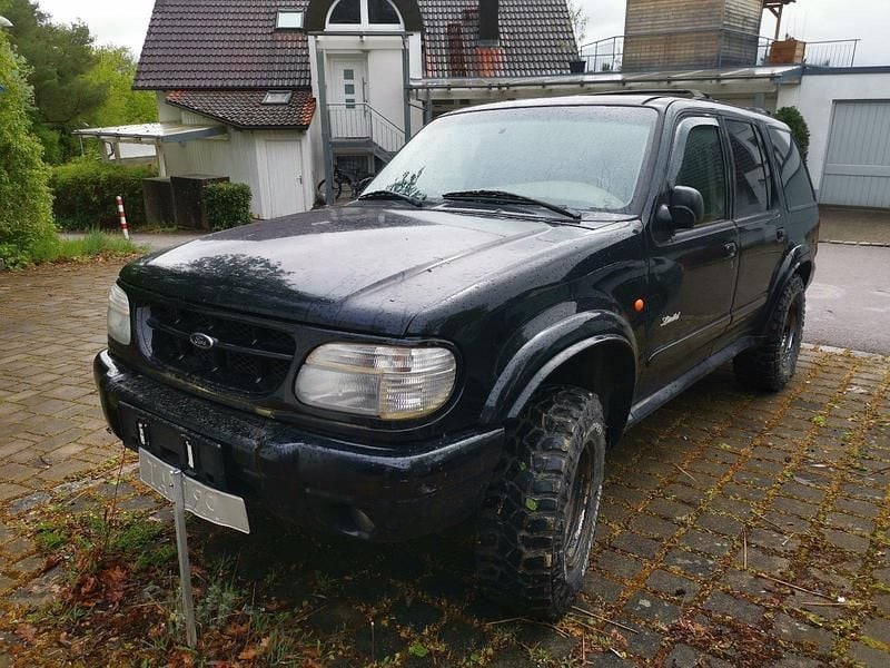 Gebraucht Ford Explorer 204 PS (150 kW) 2001 Schwarz SUV