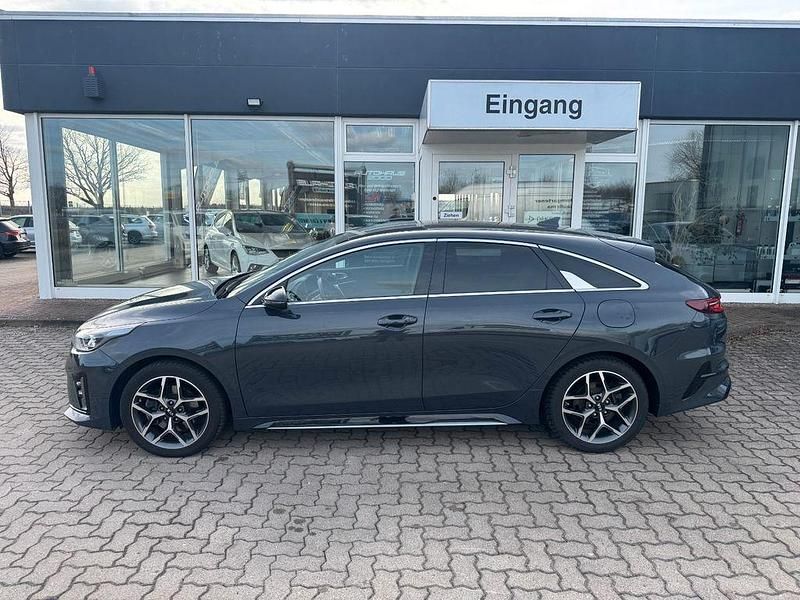 Gebraucht Kia ProCeed GT-Line 140 PS (102 kW) 2019 Grau Kombi