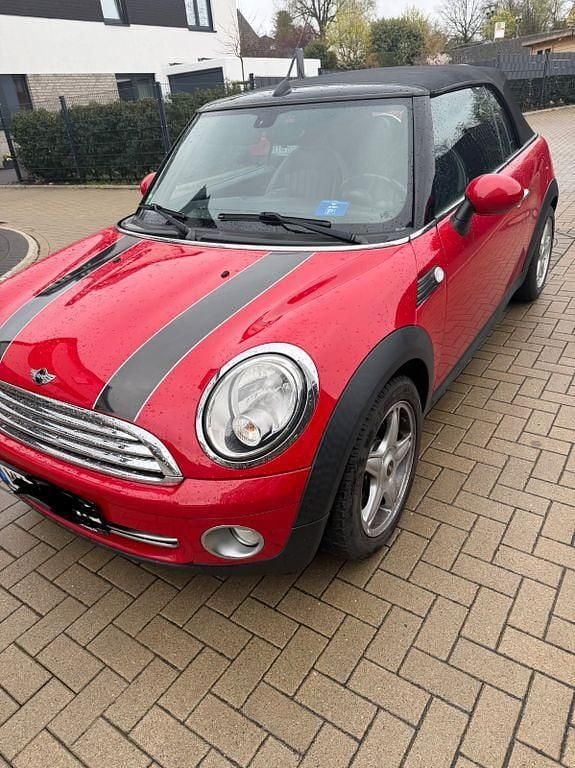 Gebraucht Mini Cooper Cabriolet 122 PS (89 kW) 2010 Rot Cabrio