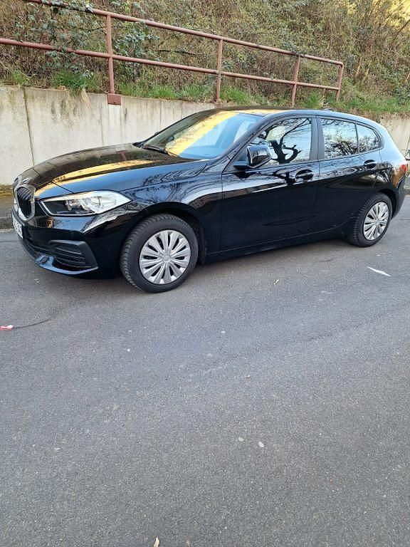 Gebraucht BMW 118 136 PS (100 kW) 2021 Schwarz Kleinwagen