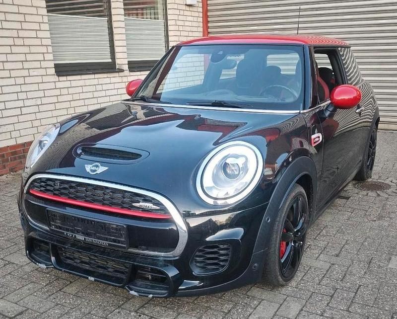 Gebraucht Mini John Cooper Works 231 PS (169 kW) 2016 Schwarz Kleinwagen
